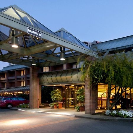 University Place Hotel And Conference Center Портланд Екстериор снимка